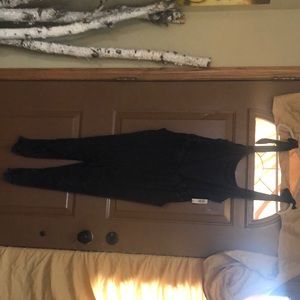 Torrid size 1 distressed black jumper